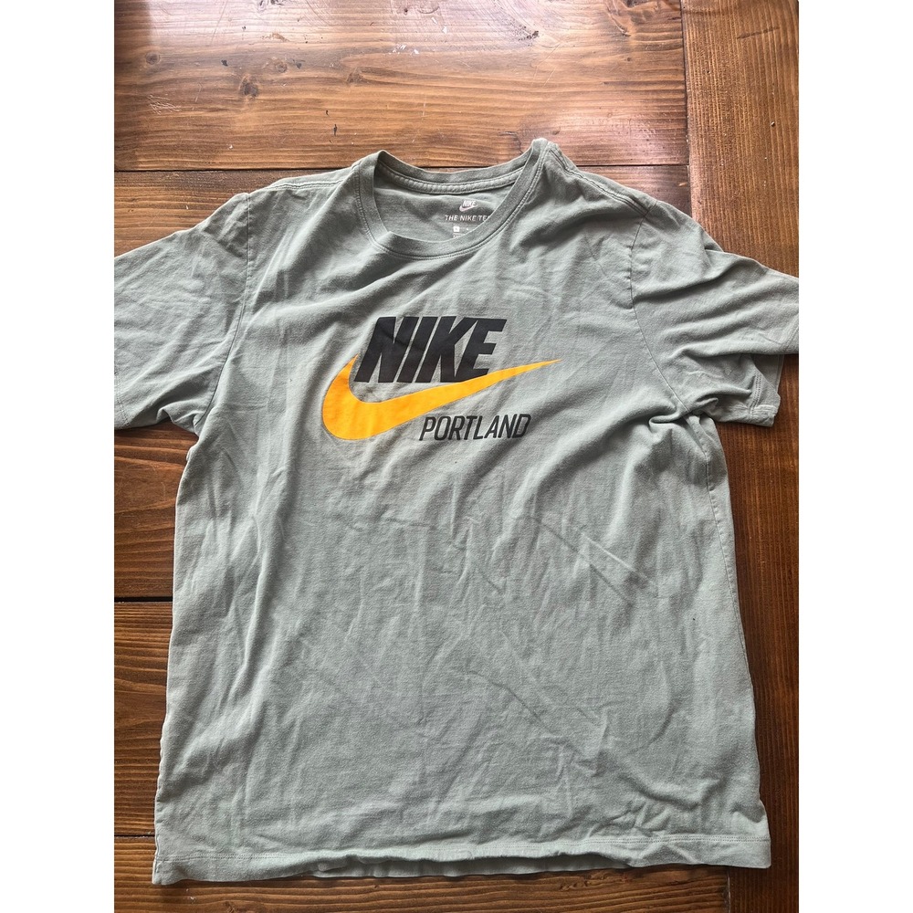 Nike Portland Graphic T-Shirt Mens Large Sage Green Orange Swoosh The Nike‎ Tee